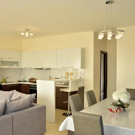 Luxury Suites In Stavromenos Zimmer foto