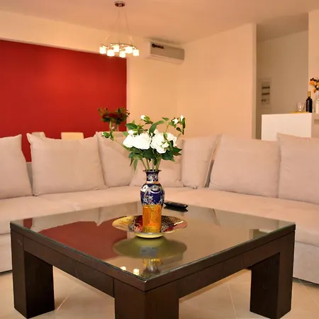 Luxury Suites In Stavromenos Zimmer foto