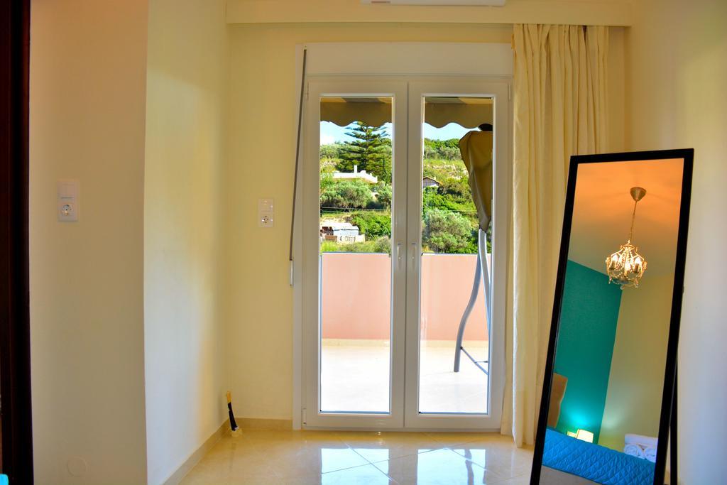 Luxury In * Stavromenos
