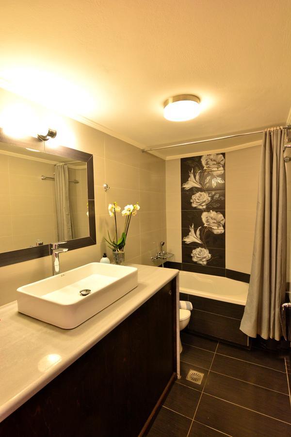 Luxury In *